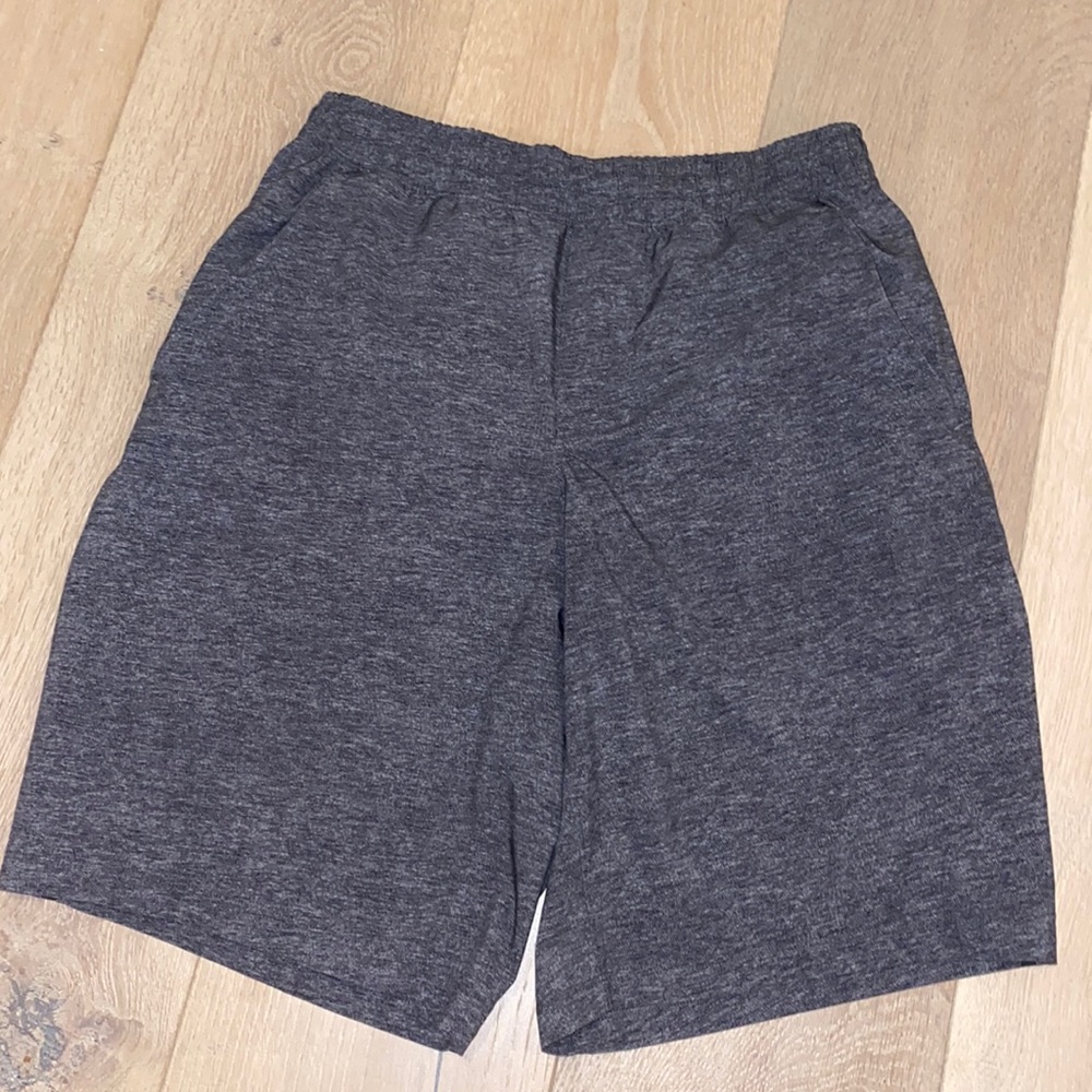 Lightly used lulu liner shorts